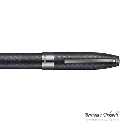 Sheaffer Legacy® Heritage Black Chevron Fountain Pen