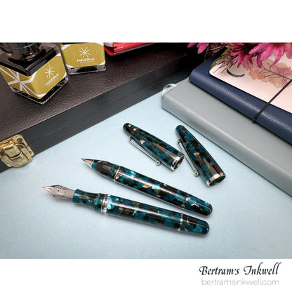 Maiora Ultra Ogiva Ti 22 Limited Edition Teti Blue Rollerball