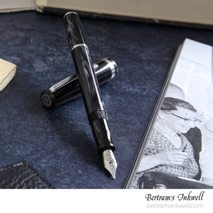 Esterbrook JR Pocket Pen Tuxedo Black Fountain Pen