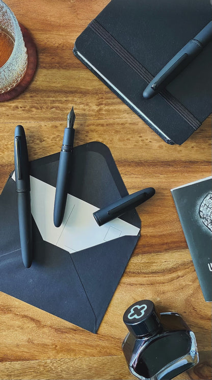 Esterbrook Estie Raven Fountain Pen