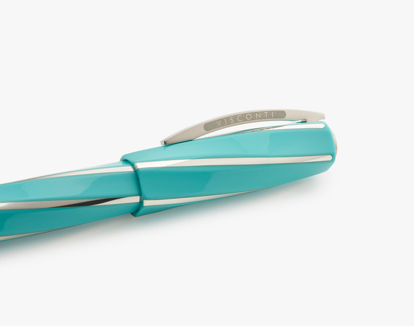 Visconti Divina Elegance Wave Fountain Pen