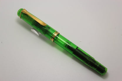 Pelikan M200 Circa 1999 Green Demonstrator Fountain Pen