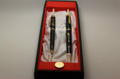 Pelikan Golf Limited Edition Fountain Pen and Ballpoint pen set