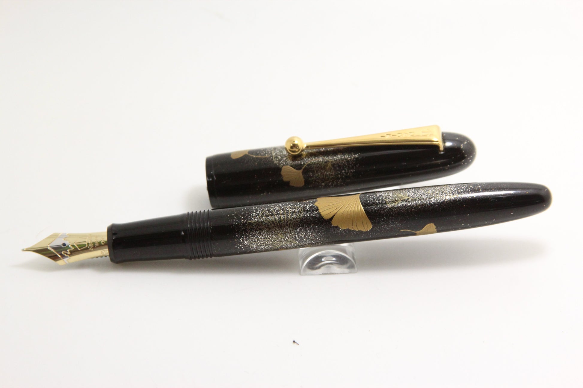 Namiki Yukari Maki-e Fountain Pen - Ginkgo