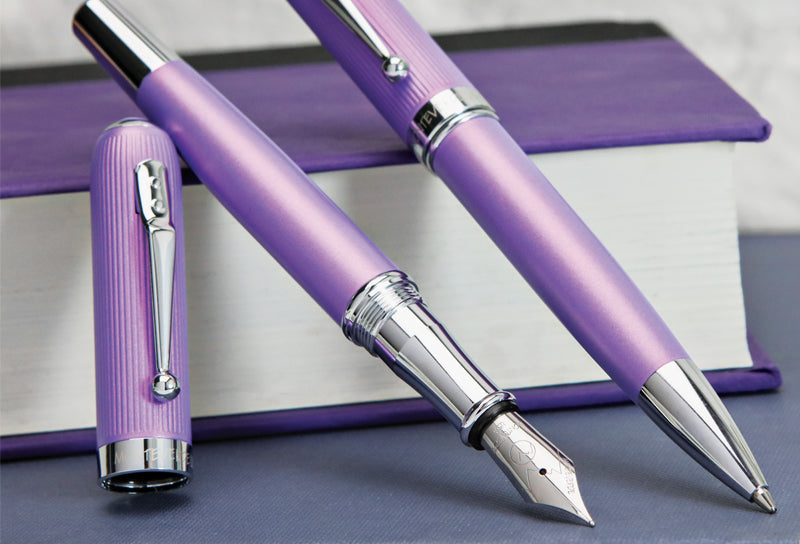 Monteverde Rodeo Drive Iridescent Purple Fountain Pen