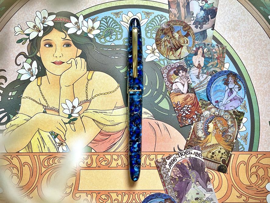 Esterbrook Estie Oversize Nouveau Bleu Gold Trim Fountain Pen