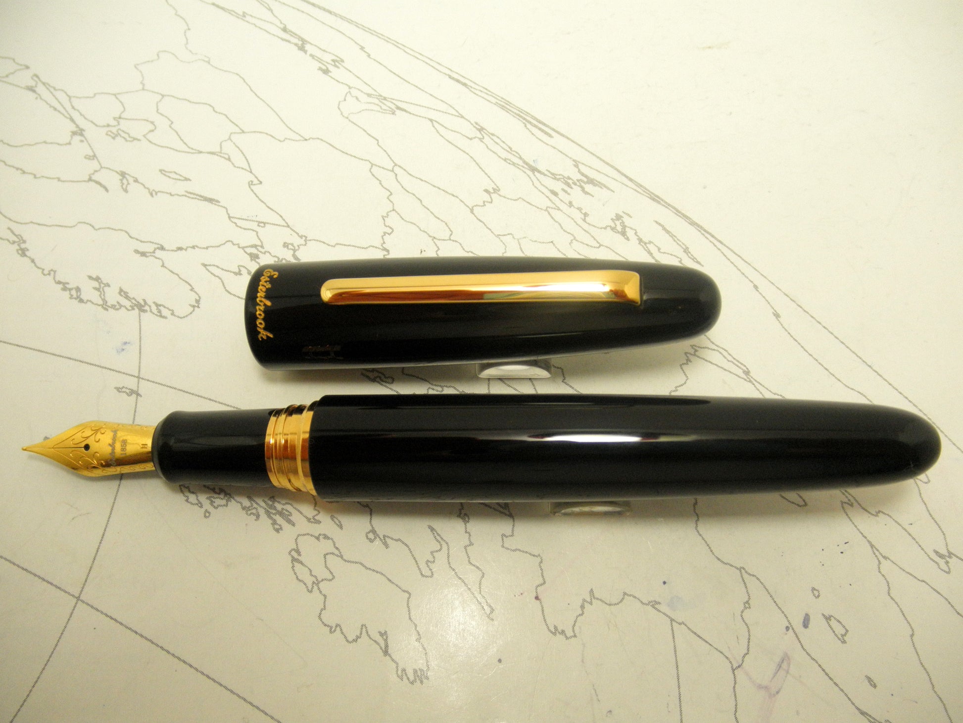 Esterbrook Estie Fountain Pen Oversized Ebony Gold Trim