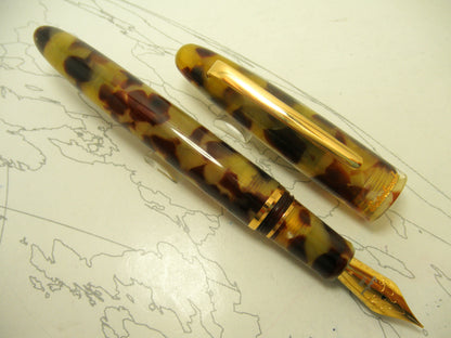 Esterbrook Estie Fountain Pen Tortoise Gold TrimEsterbrook Estie Fountain Pen Tortoise Gold Trim