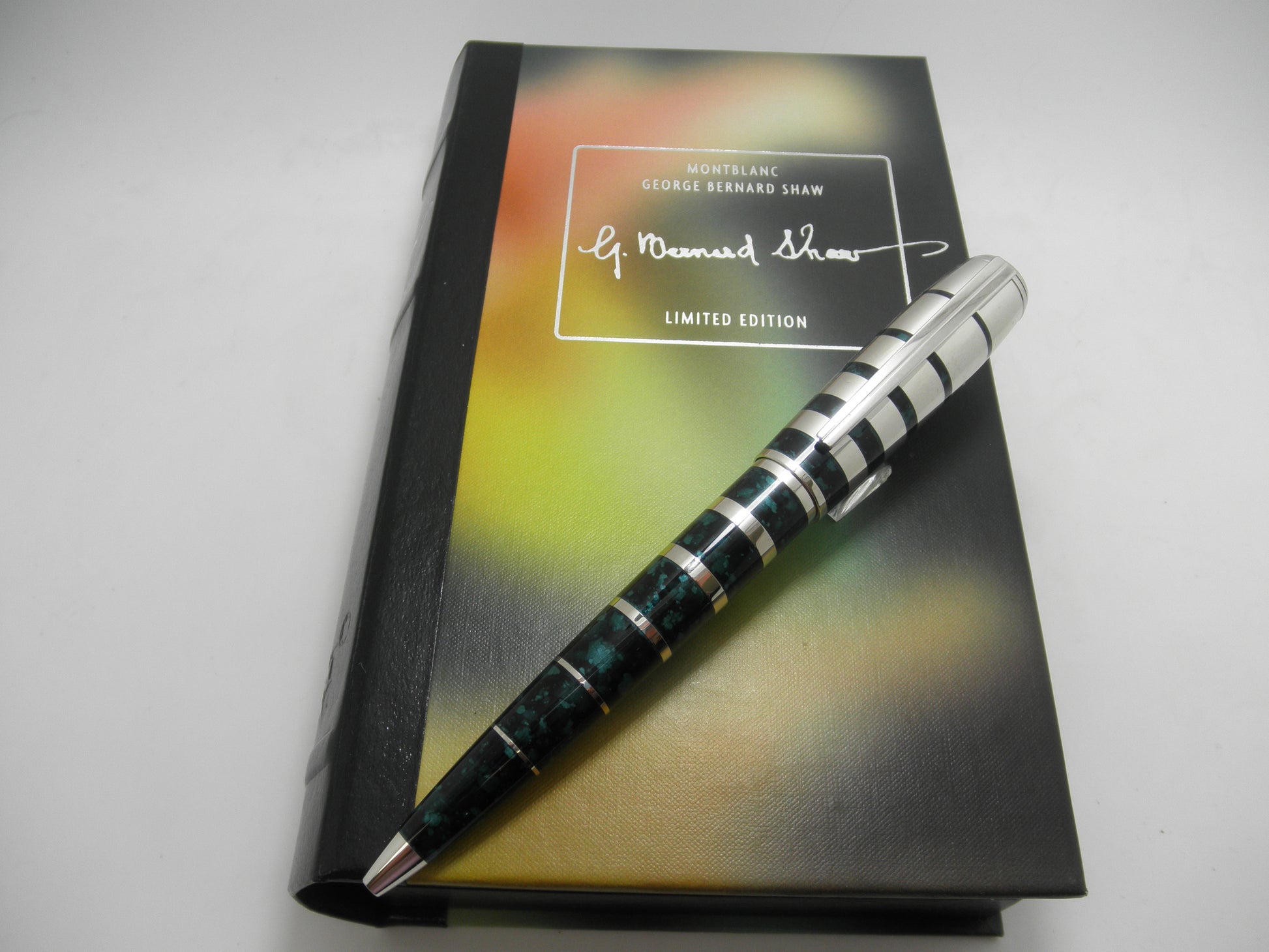 Montblanc George Bernard Shaw Ballpoint pen