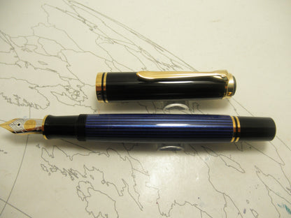 Pelikan Souveran M800 Blue/Black Fountain Pen