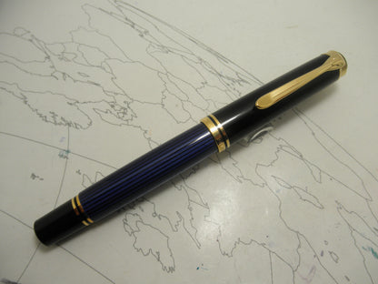 Pelikan Souveran M800 Blue/Black Fountain Pen